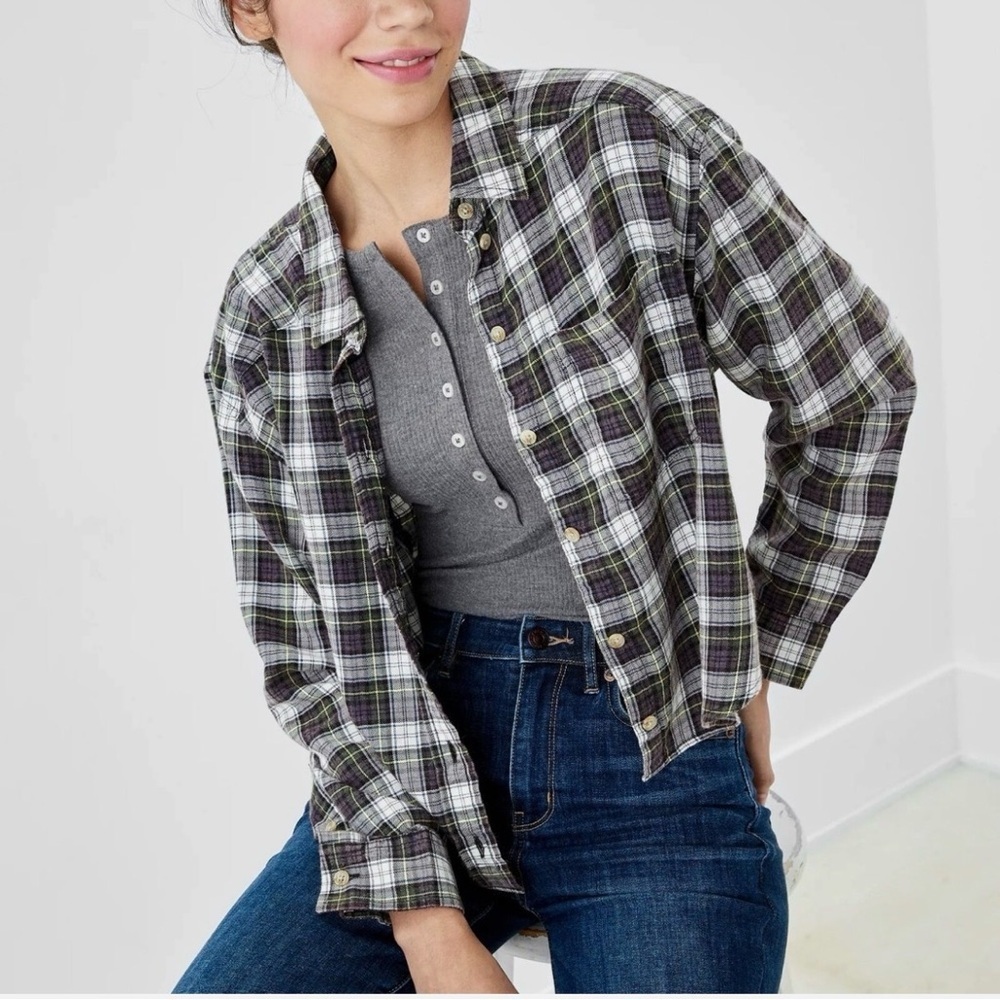 American Eagle Green Cozy Cabin Cropped Flannel Button Down Shirt Size XL